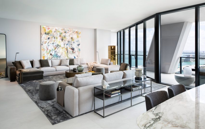 Living room in One Thousand Museum apartment by Meridiani