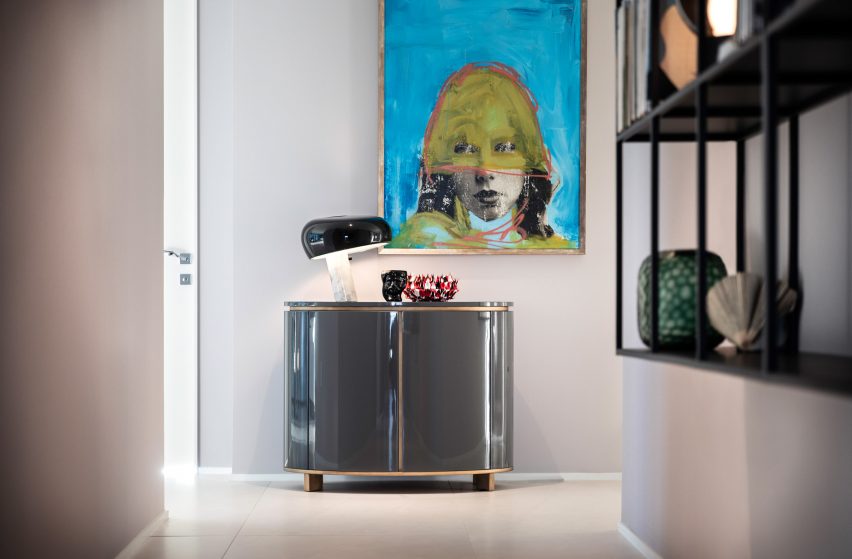 Shine sideboard
