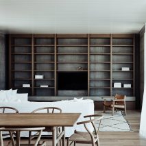 Built-in shelves in Mermaid Beach residence