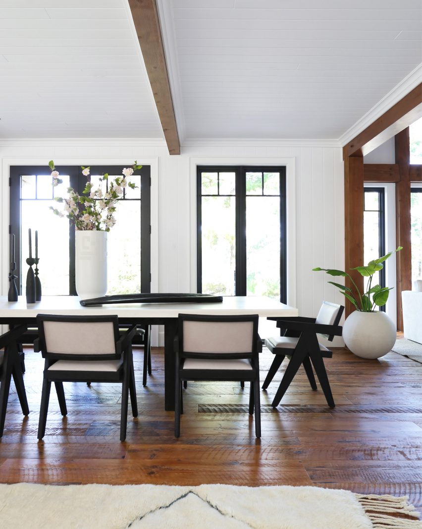The cottage's dining room
