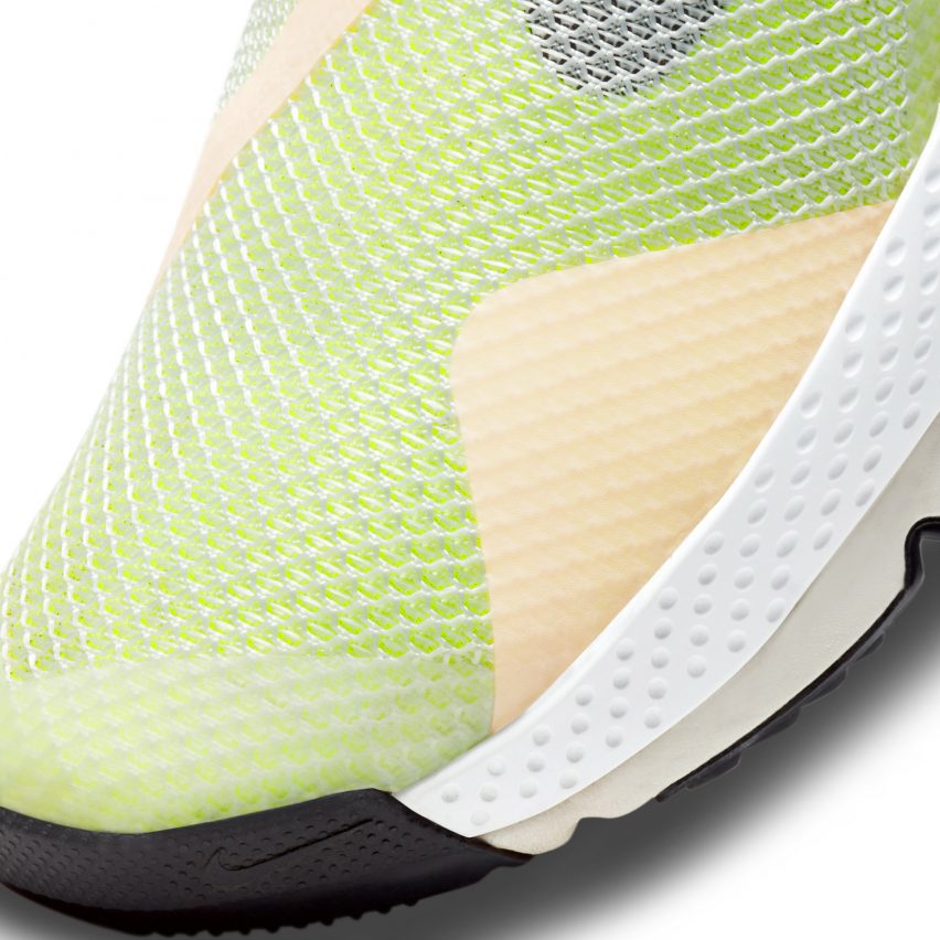 Nike GO FlyEase trainer