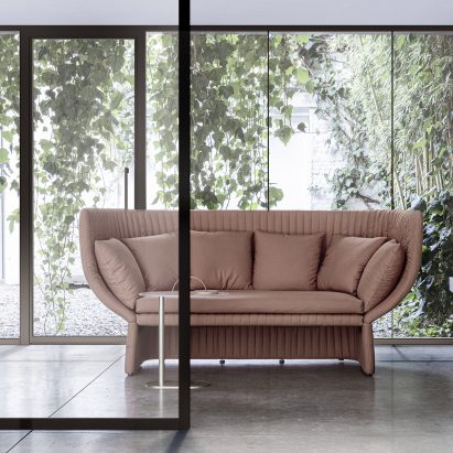 Split partition walls by IOC in an office setting
