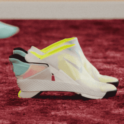 Nike GO FlyEase trainer