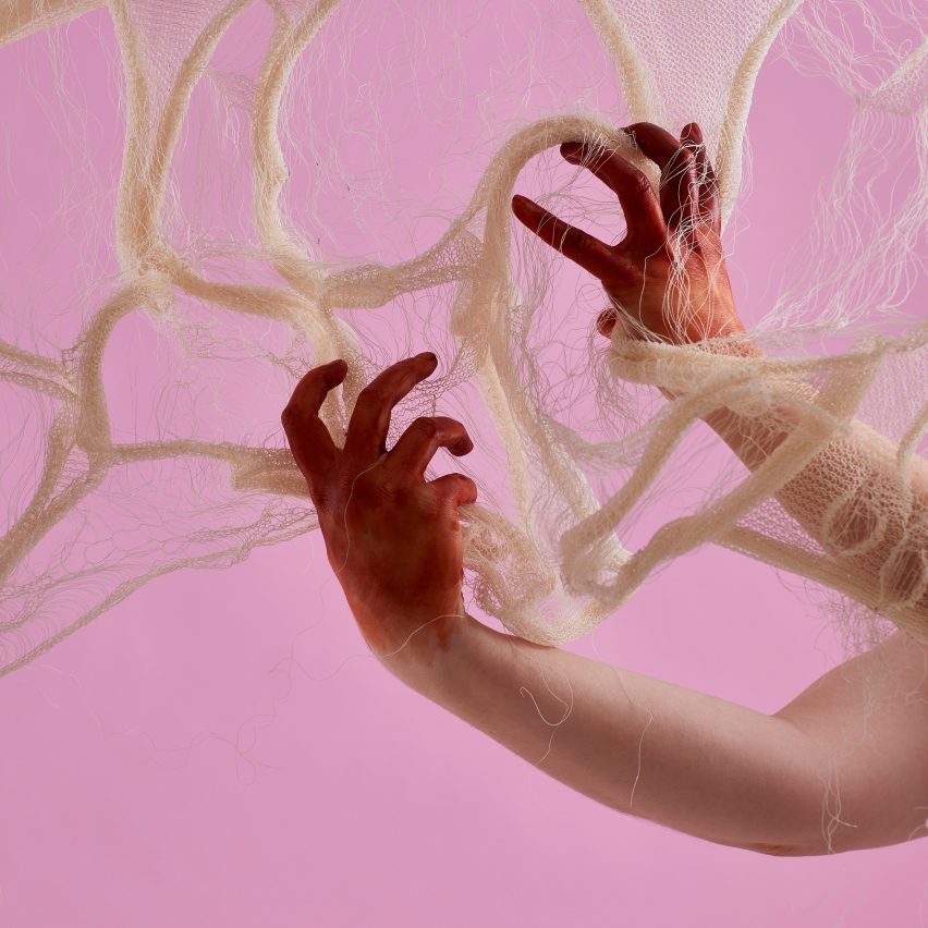 Greenhouse student projects: Knitting Decay by Alberte Holmø Bojesen