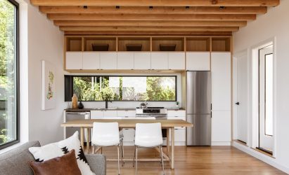 Living and dining area of The Lookout by Hybrid
