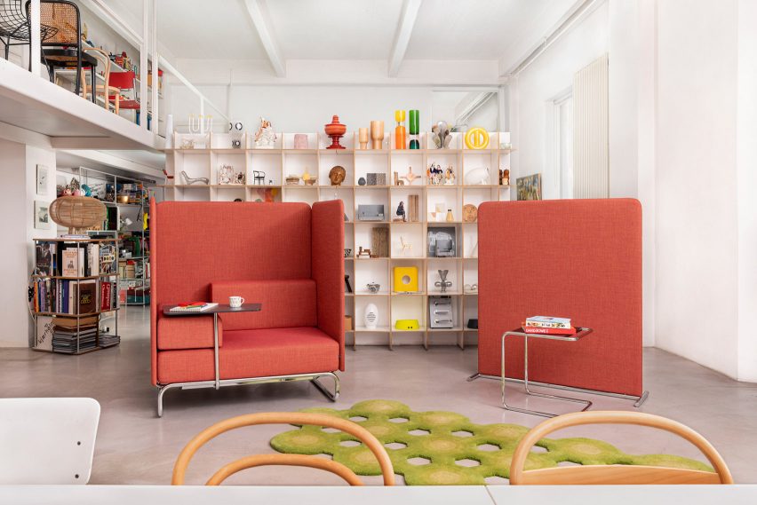 Chair and privacy screen from S 5000 Retreat by Studio Irvine for Thonet
