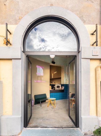 Entrance to Tre De Tutto by Studio Tamat