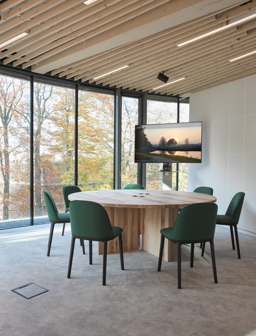 A carpeted meeting room