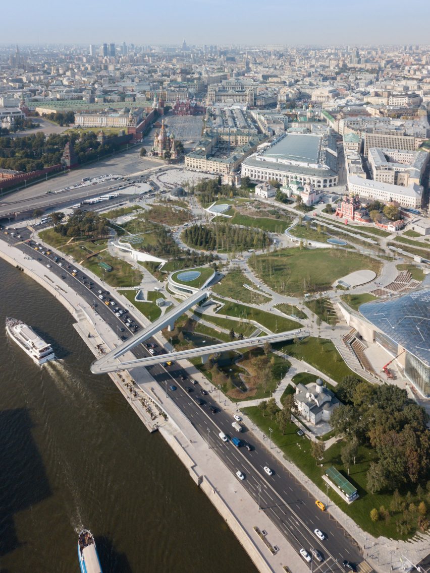 Moscow's Zaryadye Park