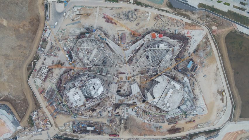 A construction photo of the Zhuhai Jinwan Civic Art Centre by Zaha Hadid Architects