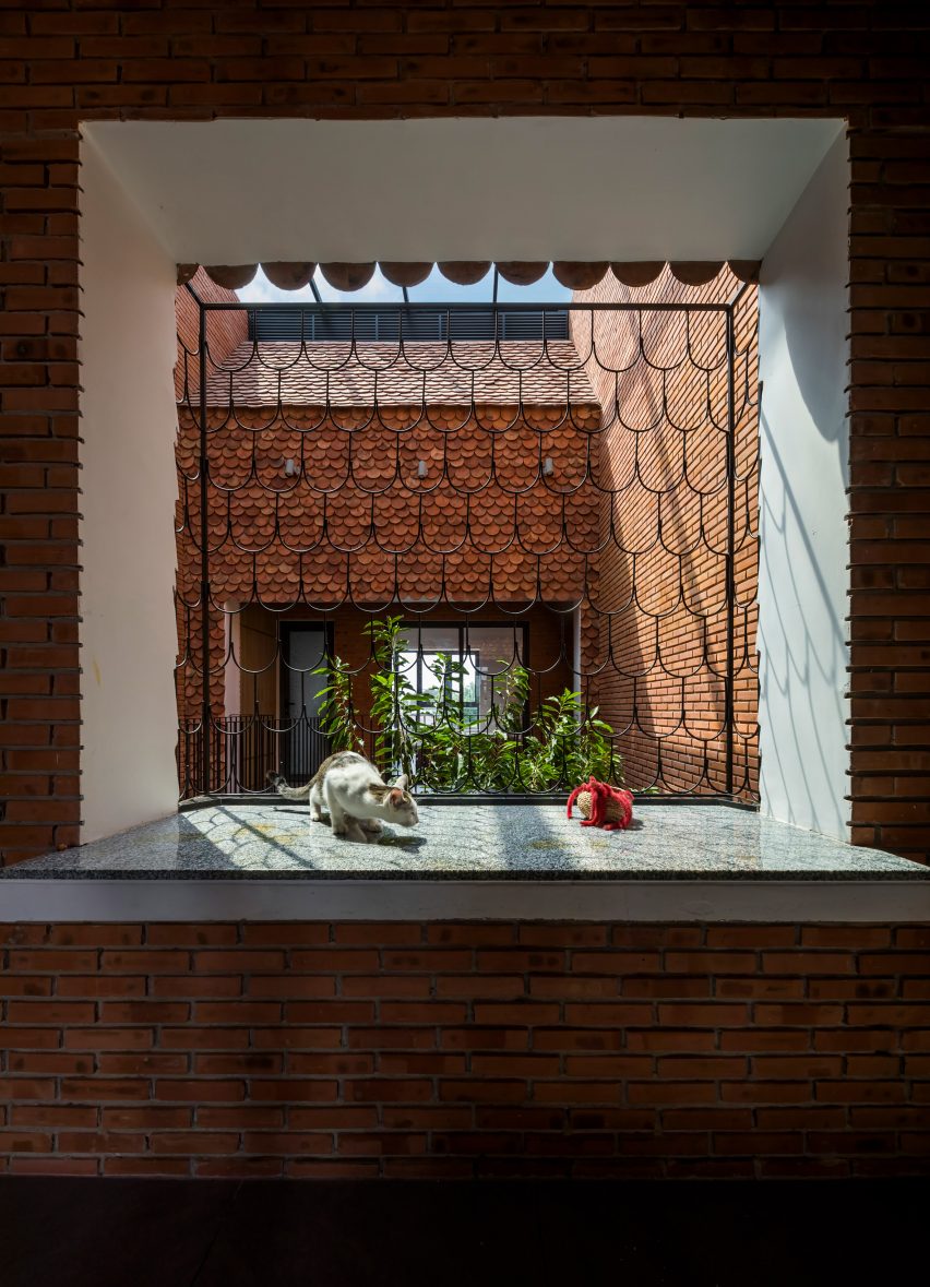 2HIEN house in Vietnam by CTA