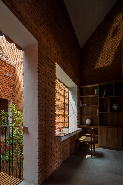 Bedroom in 2HIEN house in Vietnam by CTA