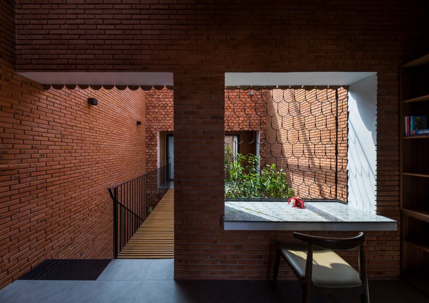 2HIEN house in Vietnam by CTA
