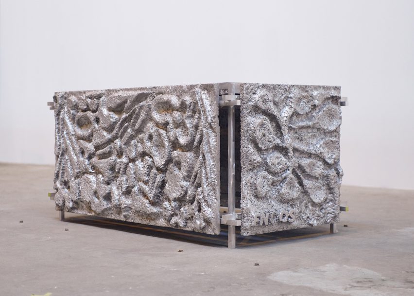 300kg Beauty Bath by Frederik Nystrup-Larsen and Oliver Sundqvist in The Mindcraft Project exhibition
