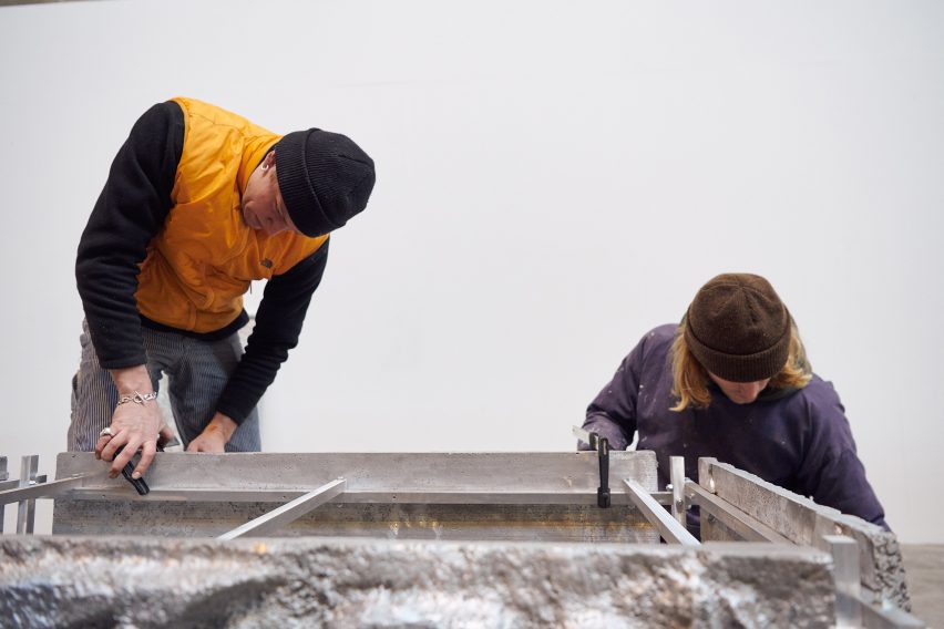 Frederik Nystrup-Larsen and Oliver Sundqvist with 300kg Beauty Bath