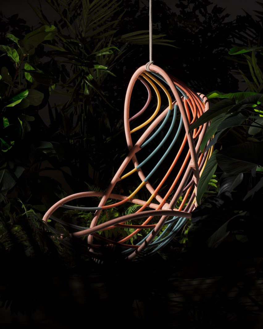 Stephen Burks designed the chair