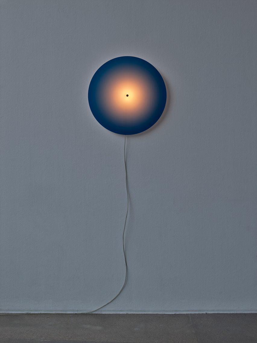 Ombre Light by Mette Schelde in The Mindcraft Project