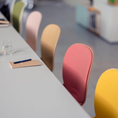 RBM Noor chair by Flokk