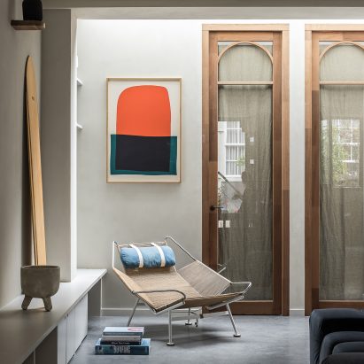 Lounge of Amsterdam garage tranformation by Barde + vanVoltt