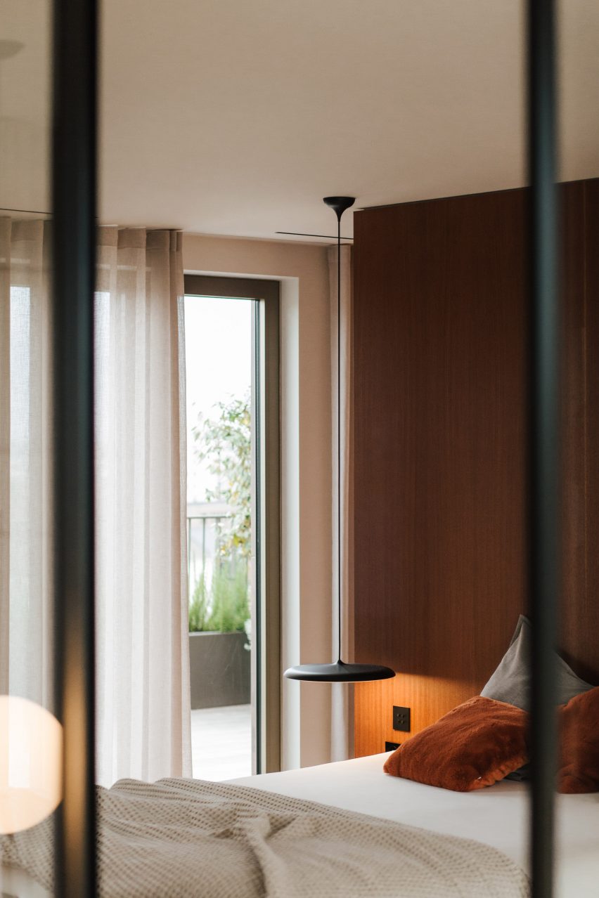 Bedroom in Penthouse BV by Adjo Studio