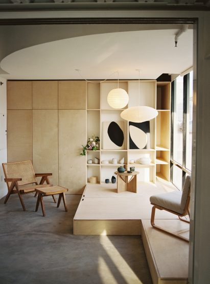 Loft apartment in a converted factory in Downtown Los Angeles