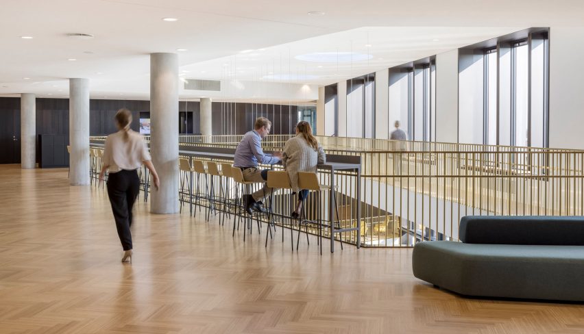 Breakout spaces on upper levels