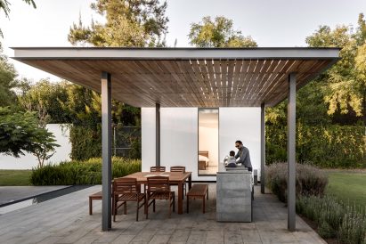 Outdoor dining space on granite terrace
