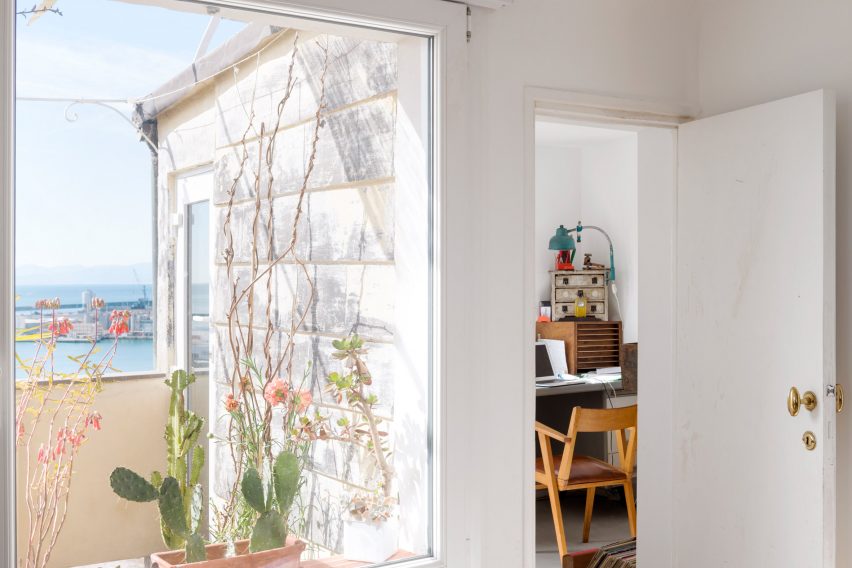 Studio and terrace in Casa ai Bailucchi by llabb