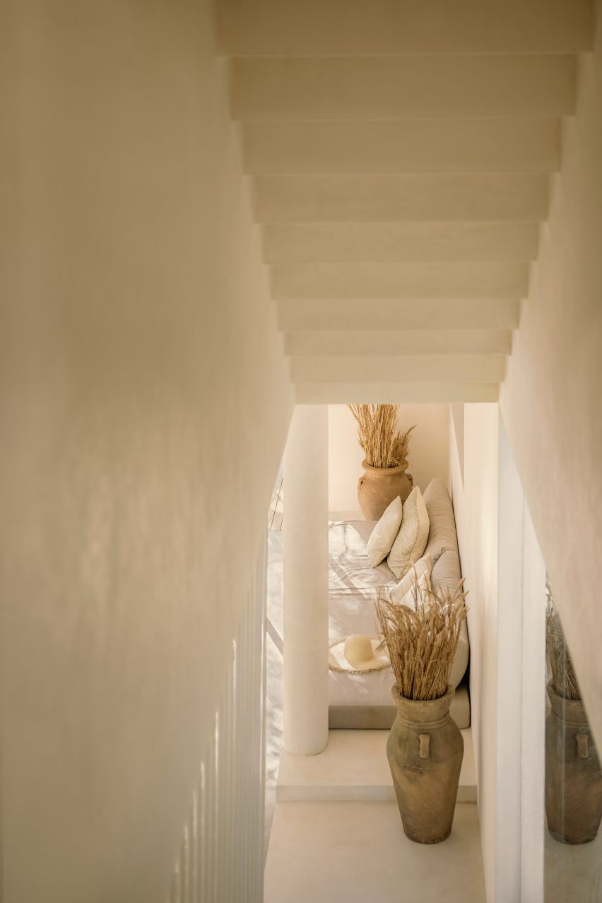 Neutral details in the holiday home