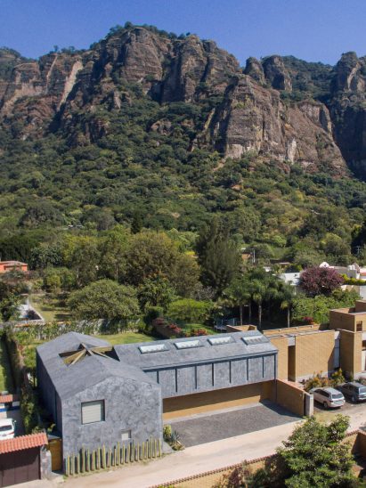 Casa Texcal by HGR Arquitectos