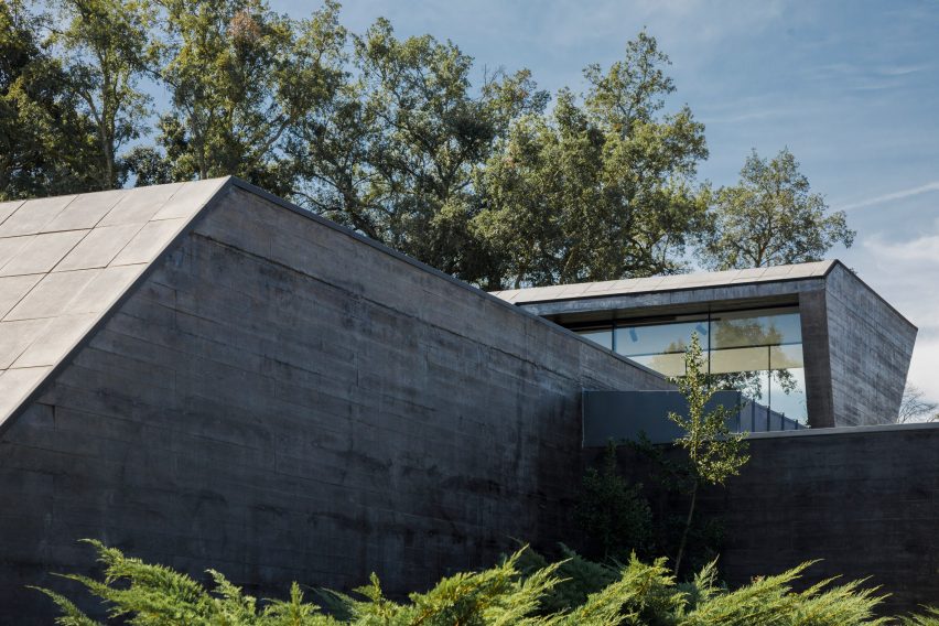 A board-marked concrete facade