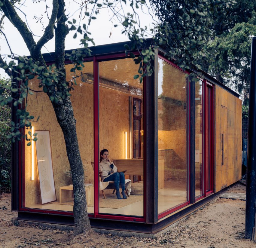 Person sitting in cabin by Delavegacanolasso