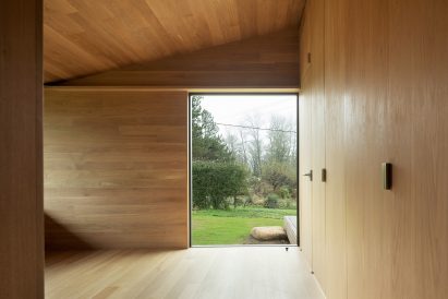 Landry Smith used white oak for the interior panels