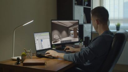 A designer using the Enscape 3.0 visualisation plugin