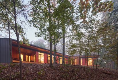 Exterior view of French Broad House by Sanders Pace