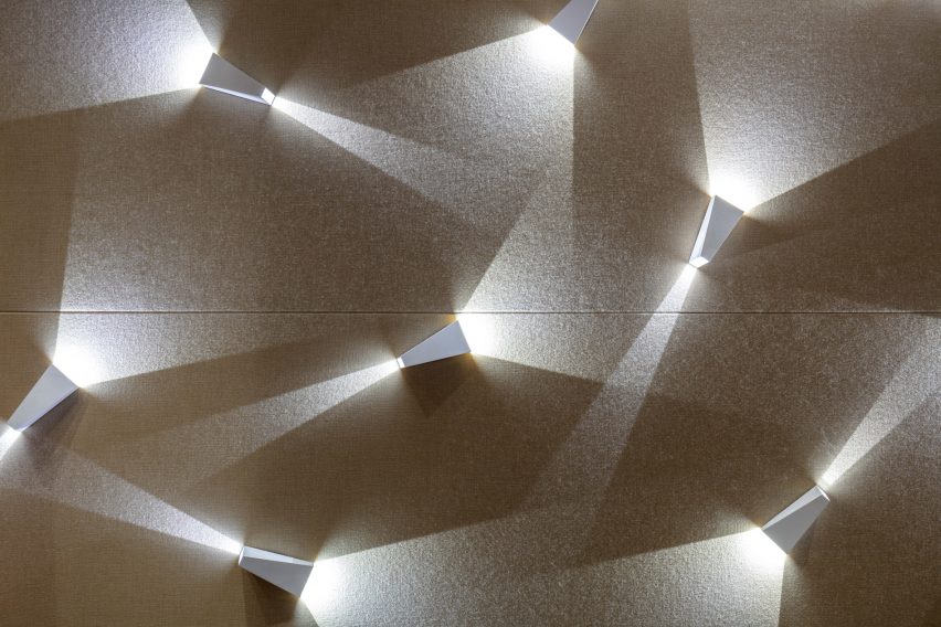 Light and shadows created by sconces