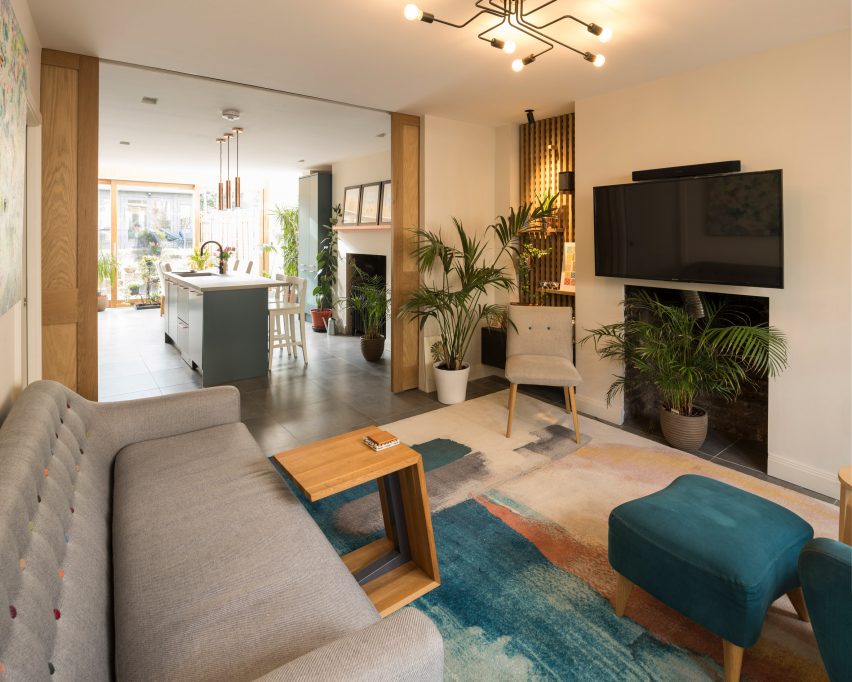 Haringey Glazed Extension by Satish Jassal Architects