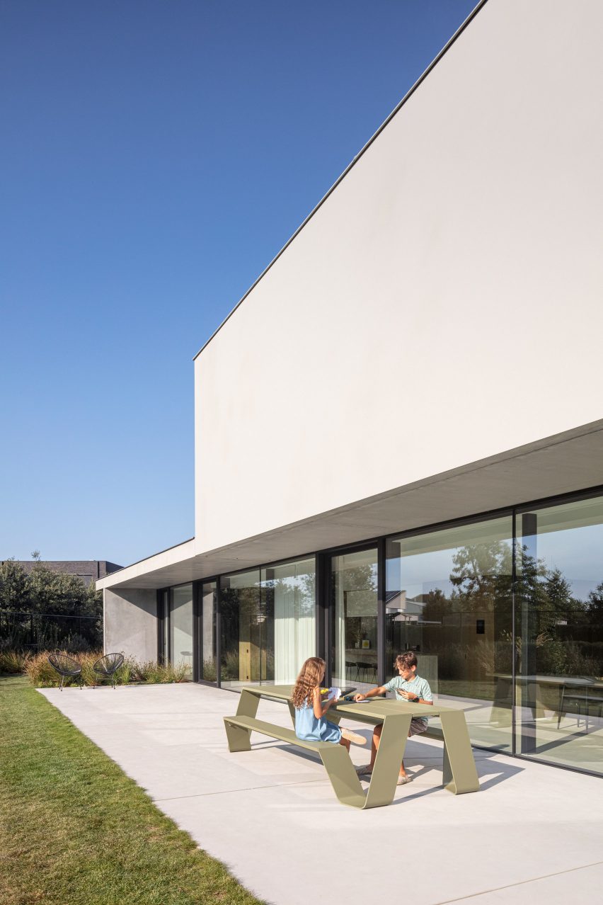 An aluminium outdoor picnic table