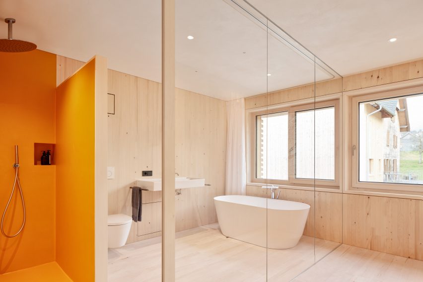 A spruce-lined bathroom in an Austrian house