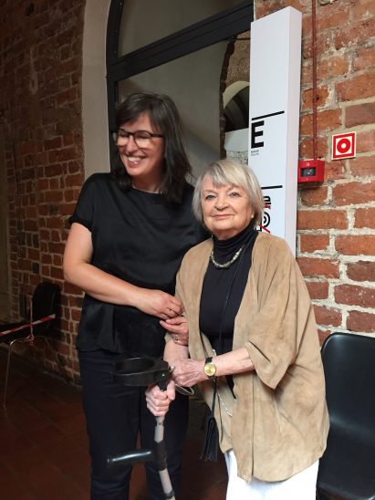 Jadwiga Grabowska-Hawrylak with Nathalie de Vries