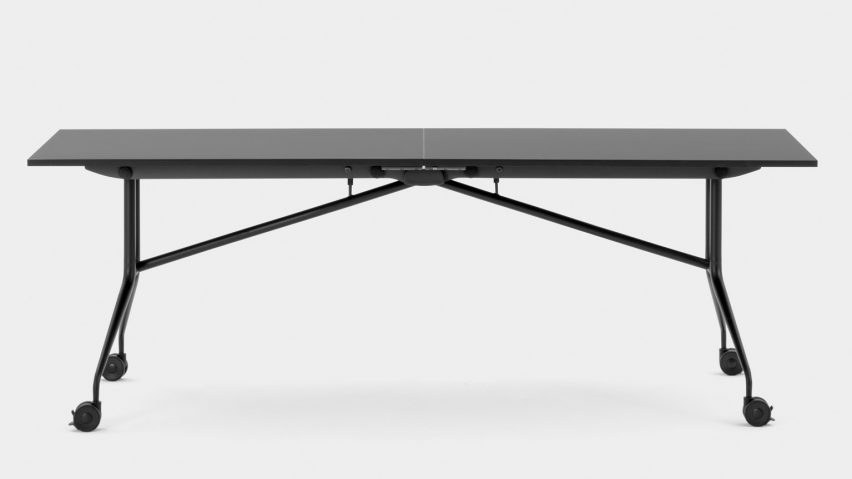 Extended version of the Argo Libro space-saving table by Mara
