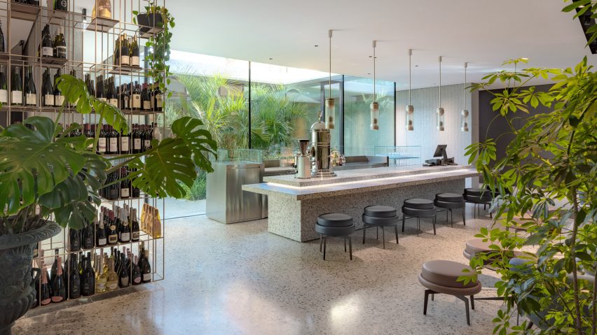 Lixio Plus flooring by Ideal Work