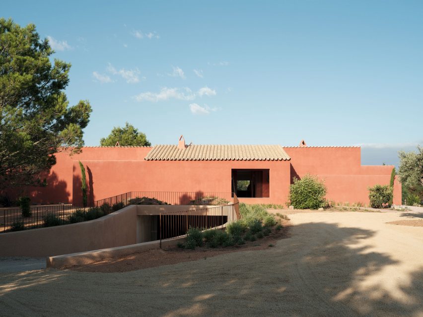 The exterior of Lover's House by Isla Architects