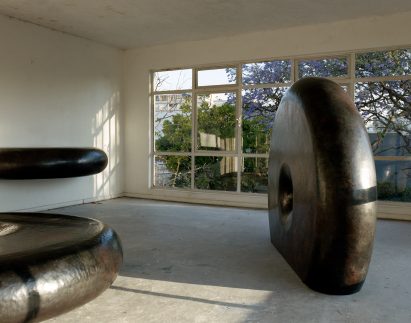 Brian Thoreen's untitled works are ambiguous