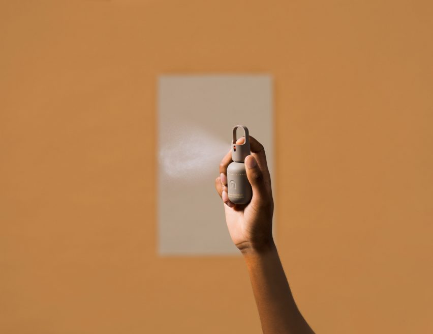 Hand sanitiser spray