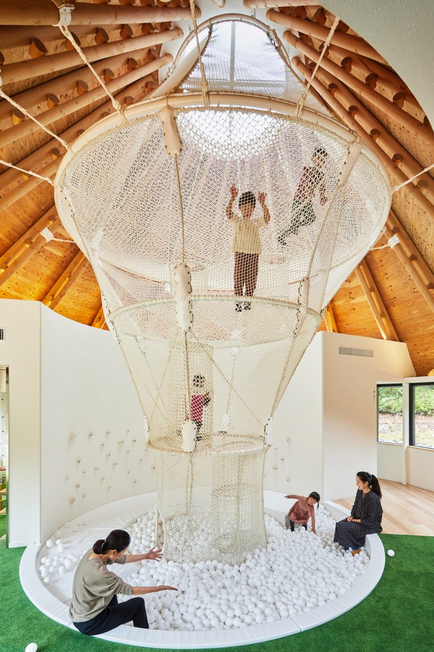 PokoPoko Clubhouse at Risonare Hotel in Japan by Klein Dytham architecture