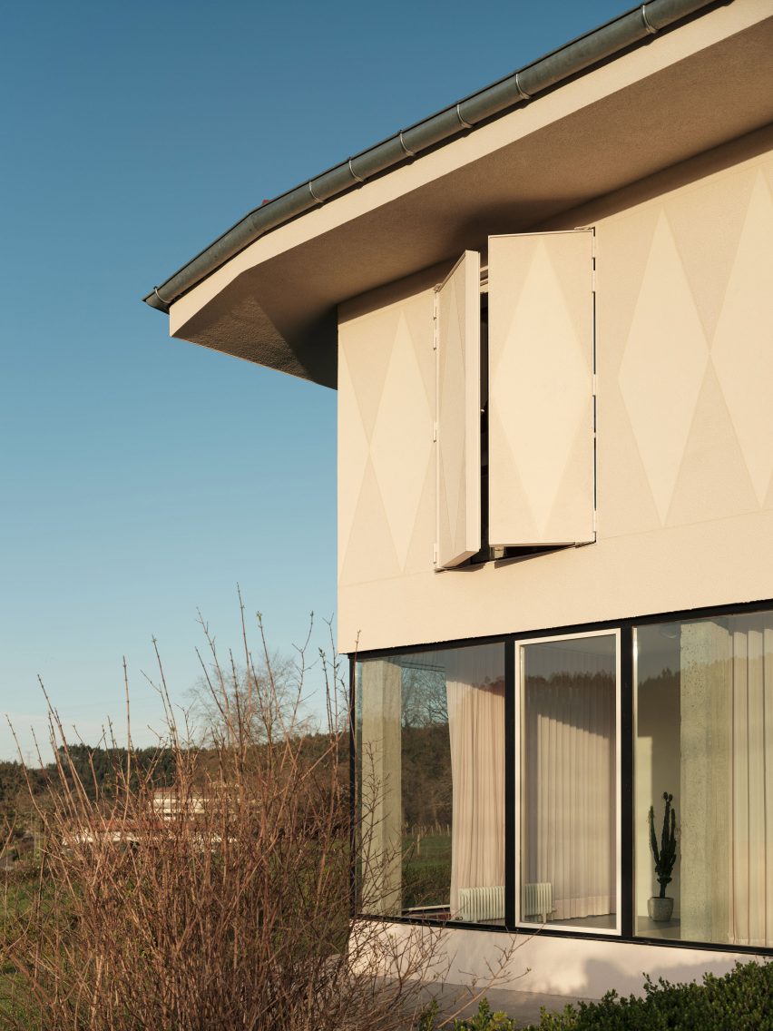 Re-House farm house refurbishment in Bilbao by Azab