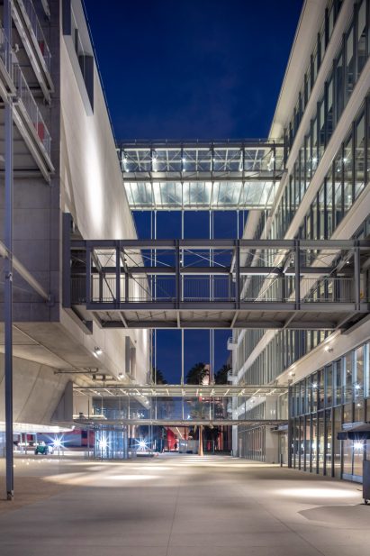 Glass bridges connecting the Saban Building and the Sphere