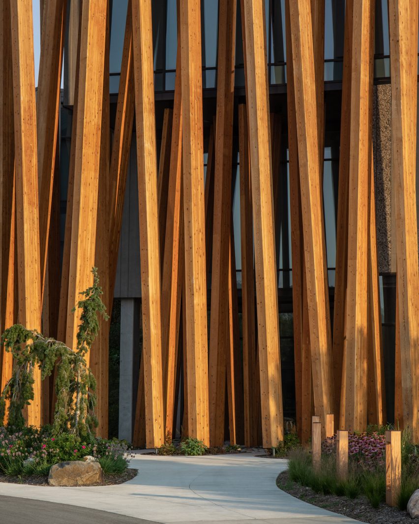 Timber strips wrap the museum
