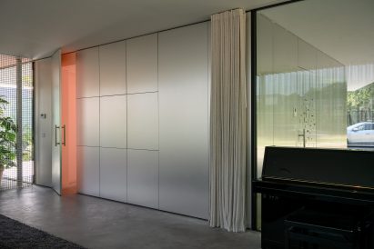 A living space with an industrial material palette